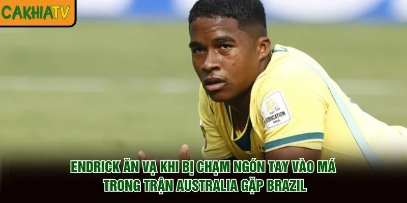 Endrick kiến tạo cho Bruno Guimaraes trong trận Brazil thắng Australia 4-2